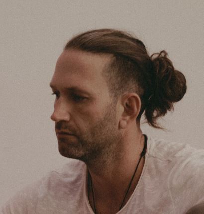 Gellért – Inner Alignment Begleitung bei Sound & Release in München